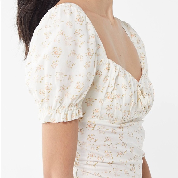 UO Casia Floral Puff Sleeve Top - Picture 3 of 6